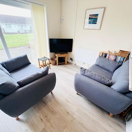 2 Bedroom Bungalow Sv58, Seaview, Isle Of Wight Free Wi-Fi Экстерьер фото